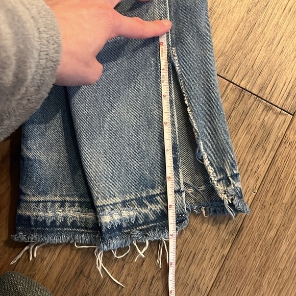 BDG distressed raw hem jeans, size 26 - Picture 7 of 7